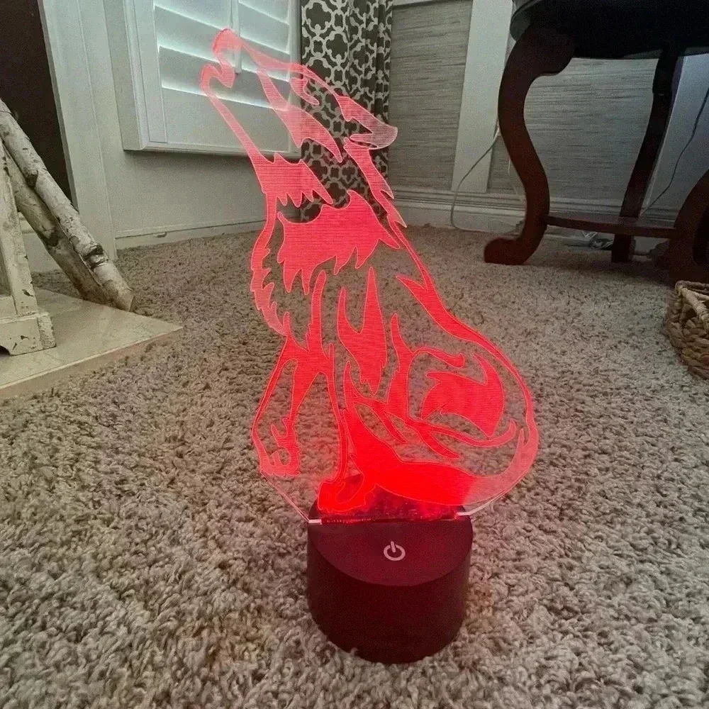 New in box 3d wolf lamp light up multicolor remote usb charge battery 16 colors